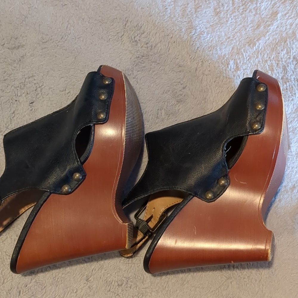 Nine West booties - Picture 5 of 6